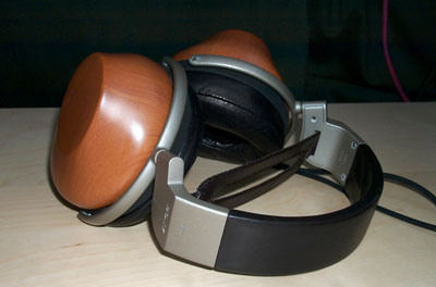 MDR-R10