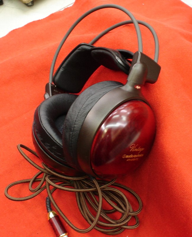 ATH-W10VTG