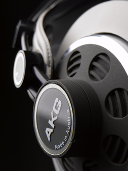 AKG K 242 HD